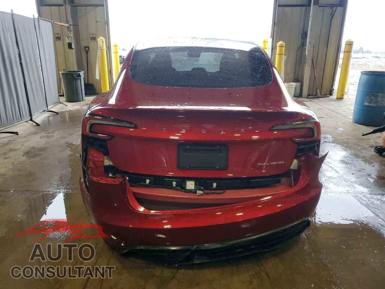 TESLA MODEL 3 2024 - 5YJ3E1EB4RF844006
