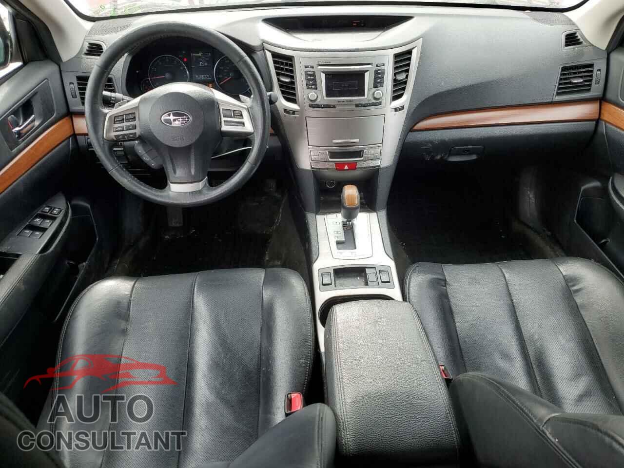 SUBARU OUTBACK 2014 - 4S4BRBLC6E3327780