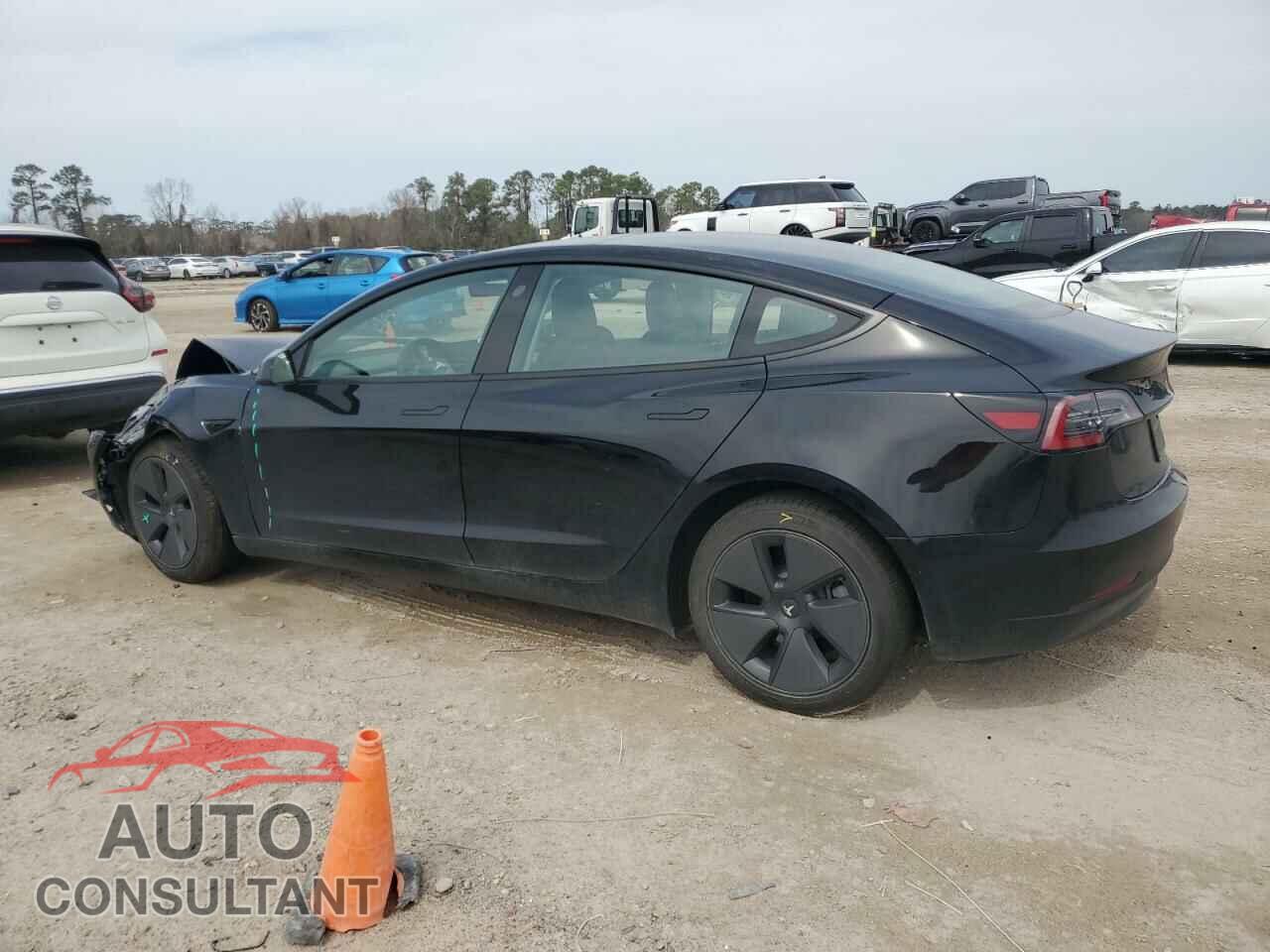 TESLA MODEL 3 2023 - 5YJ3E1EA5PF421598