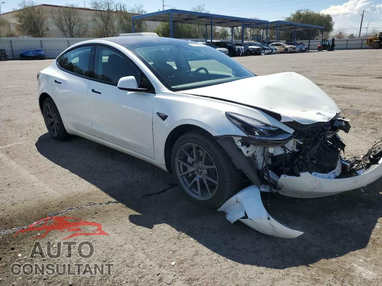TESLA MODEL 3 2021 - 5YJ3E1EA4MF053071