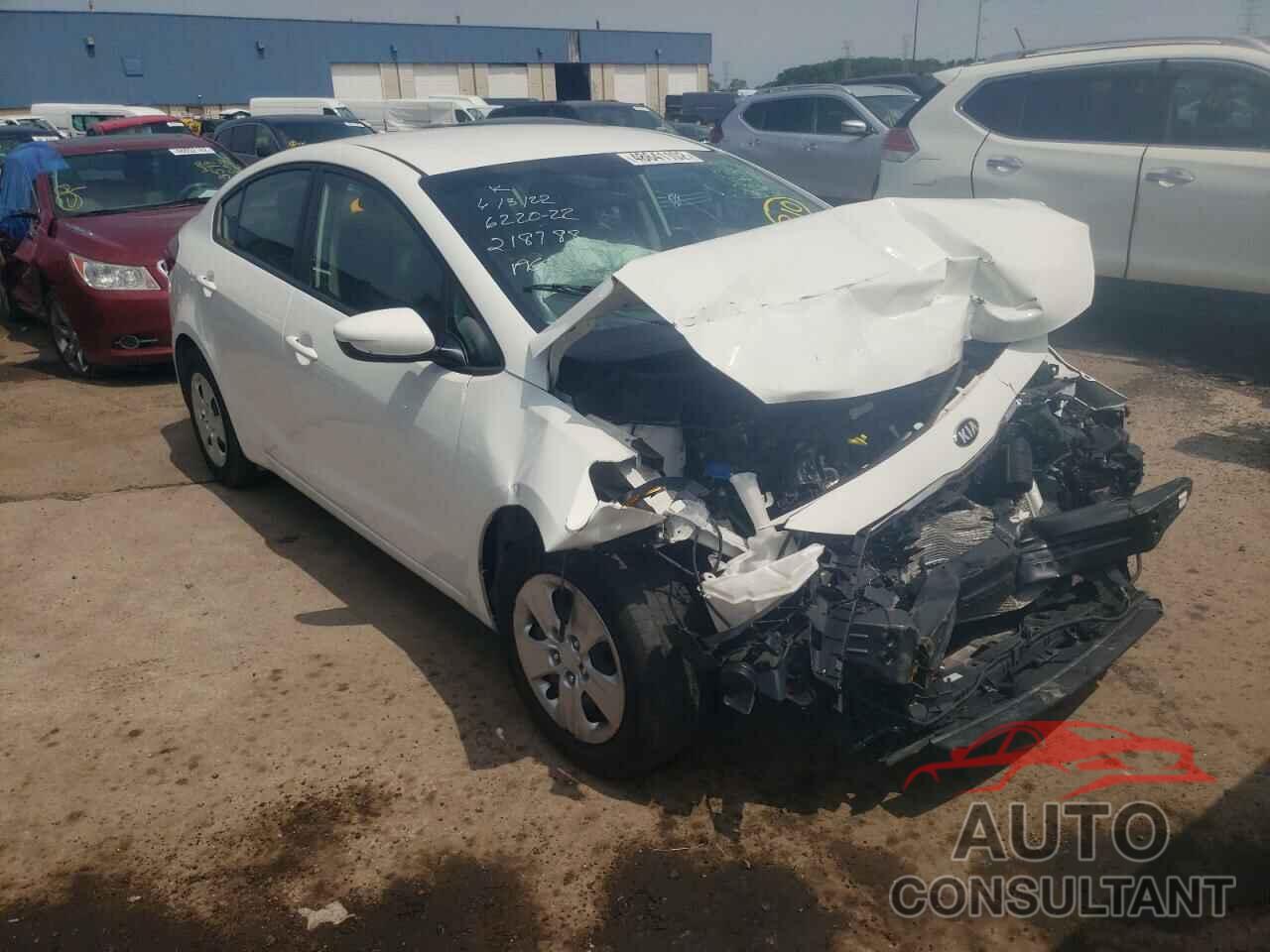 KIA FORTE 2018 - 3KPFK4A75JE218788