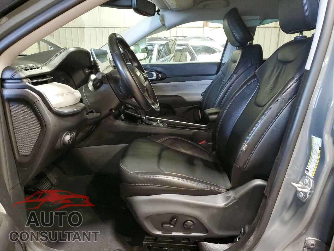 JEEP COMPASS 2022 - 3C4NJDCB8NT158152