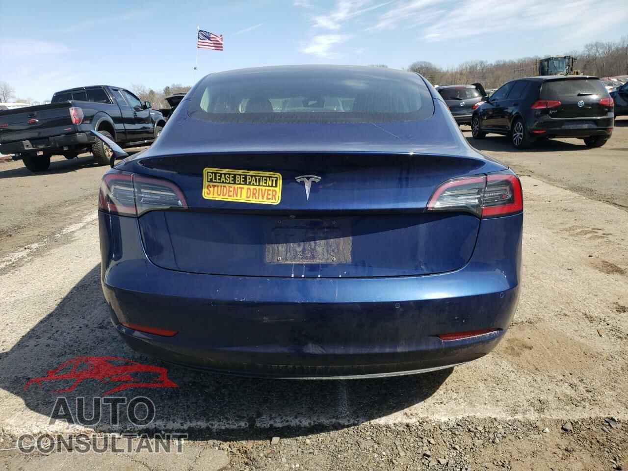 TESLA MODEL 3 2018 - 5YJ3E1EB4JF108414