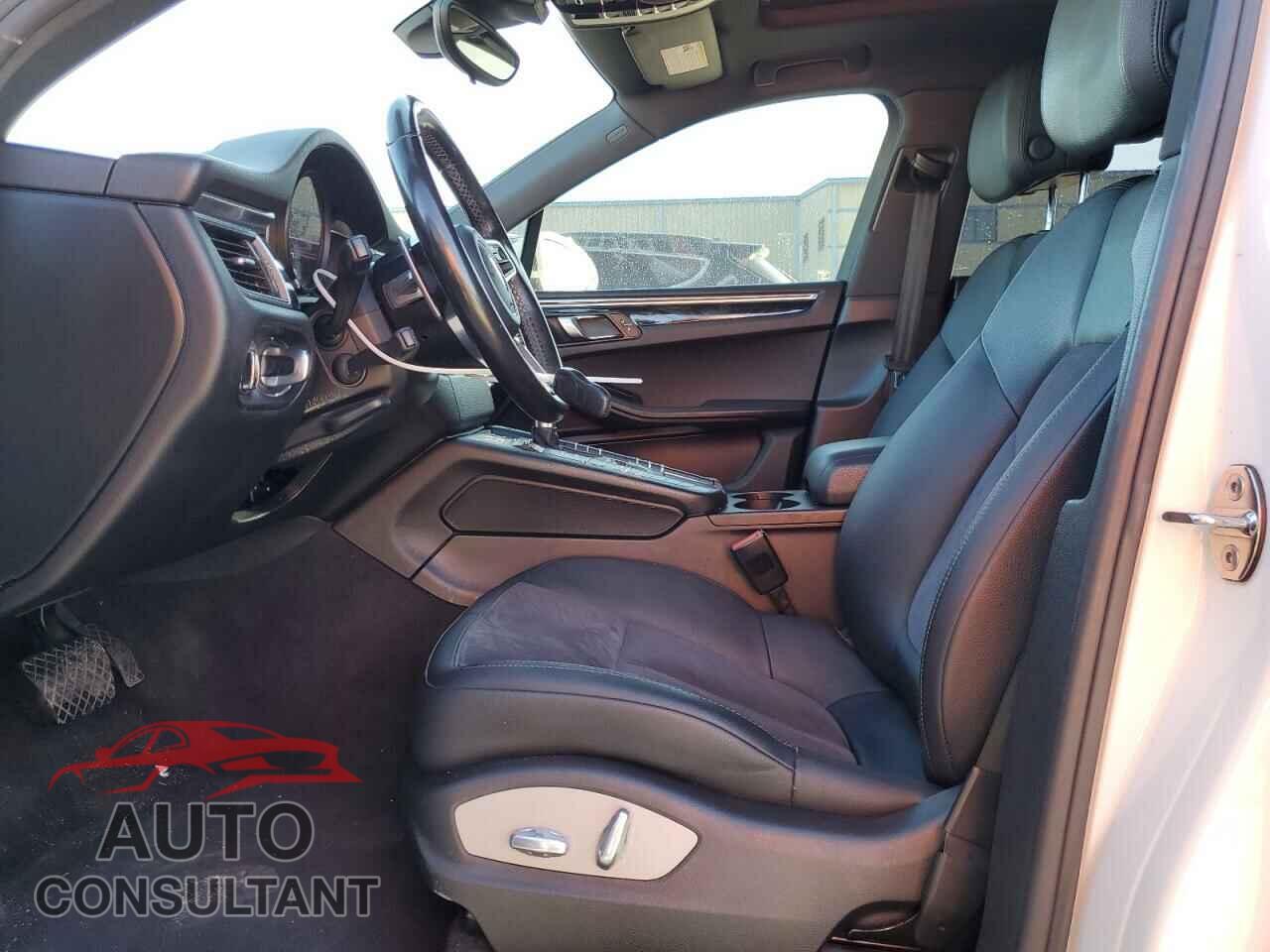 PORSCHE MACAN 2017 - WP1AA2A56HLB80018