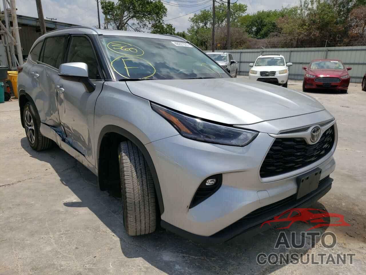 TOYOTA HIGHLANDER 2021 - 5TDGZRAH3MS047930