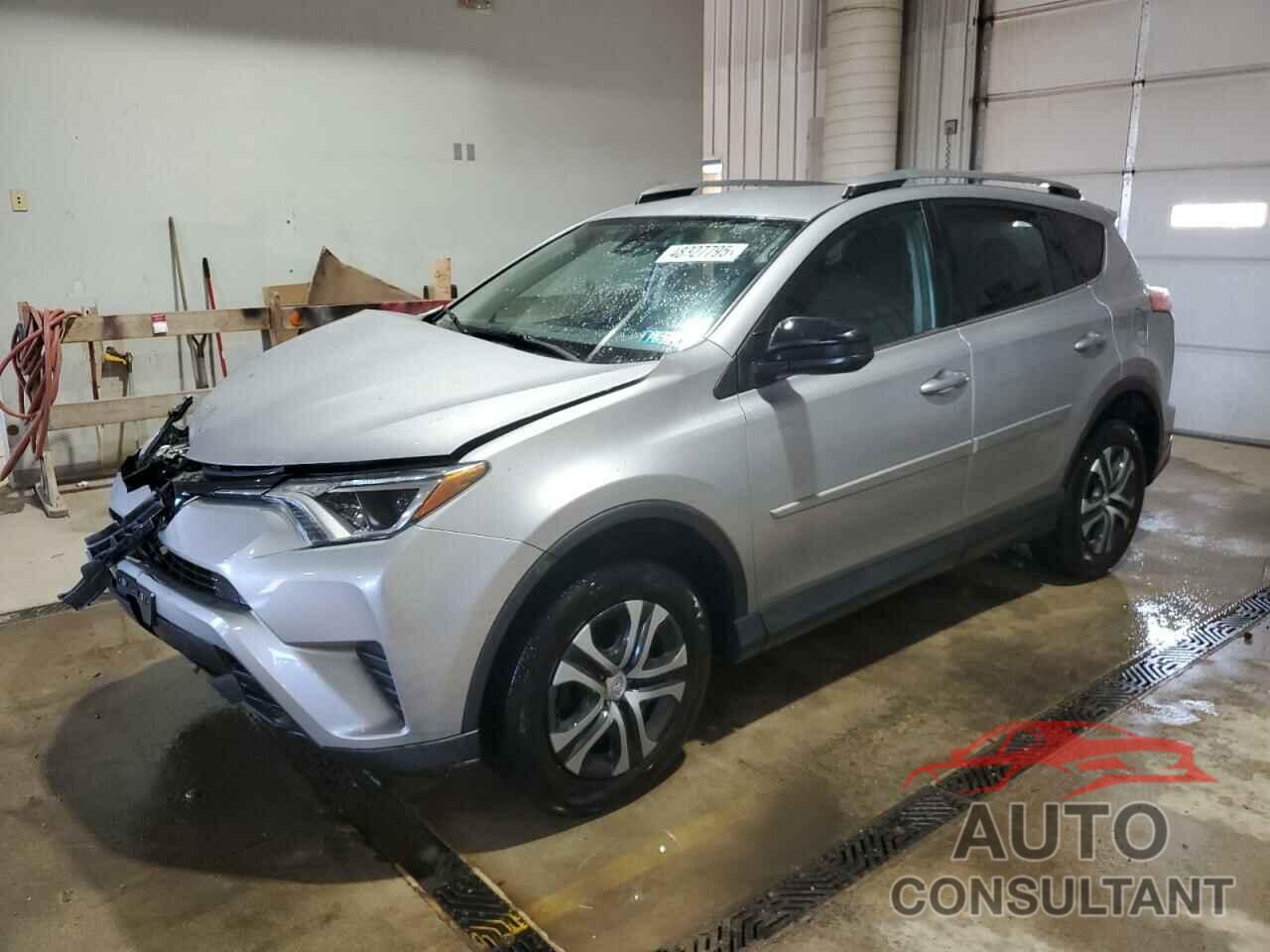 TOYOTA RAV4 2017 - 2T3BFREV8HW582453