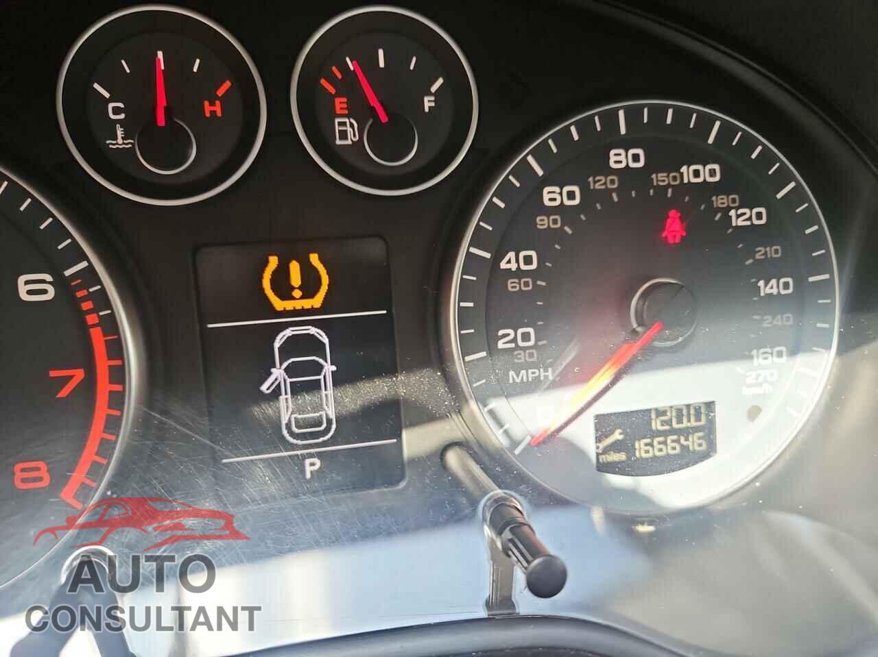 AUDI A3 2012 - WAUBEAFM5CA052987