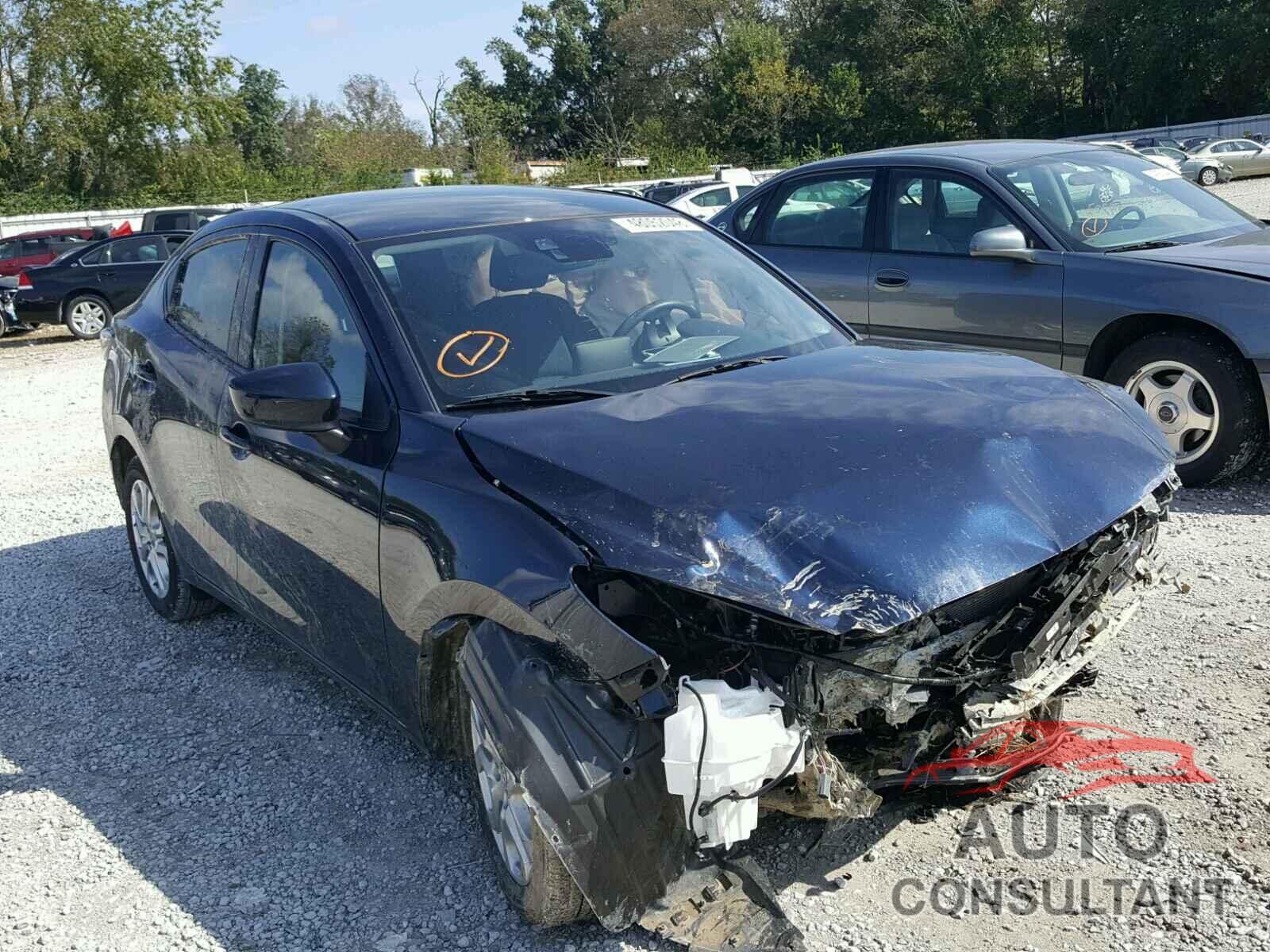 TOYOTA YARIS 2018 - 3MYDLBYV1JY301258