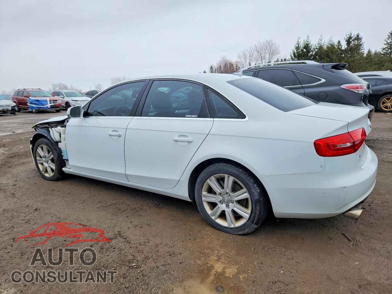 AUDI A4 2013 - WAUFFCFL6DN006595