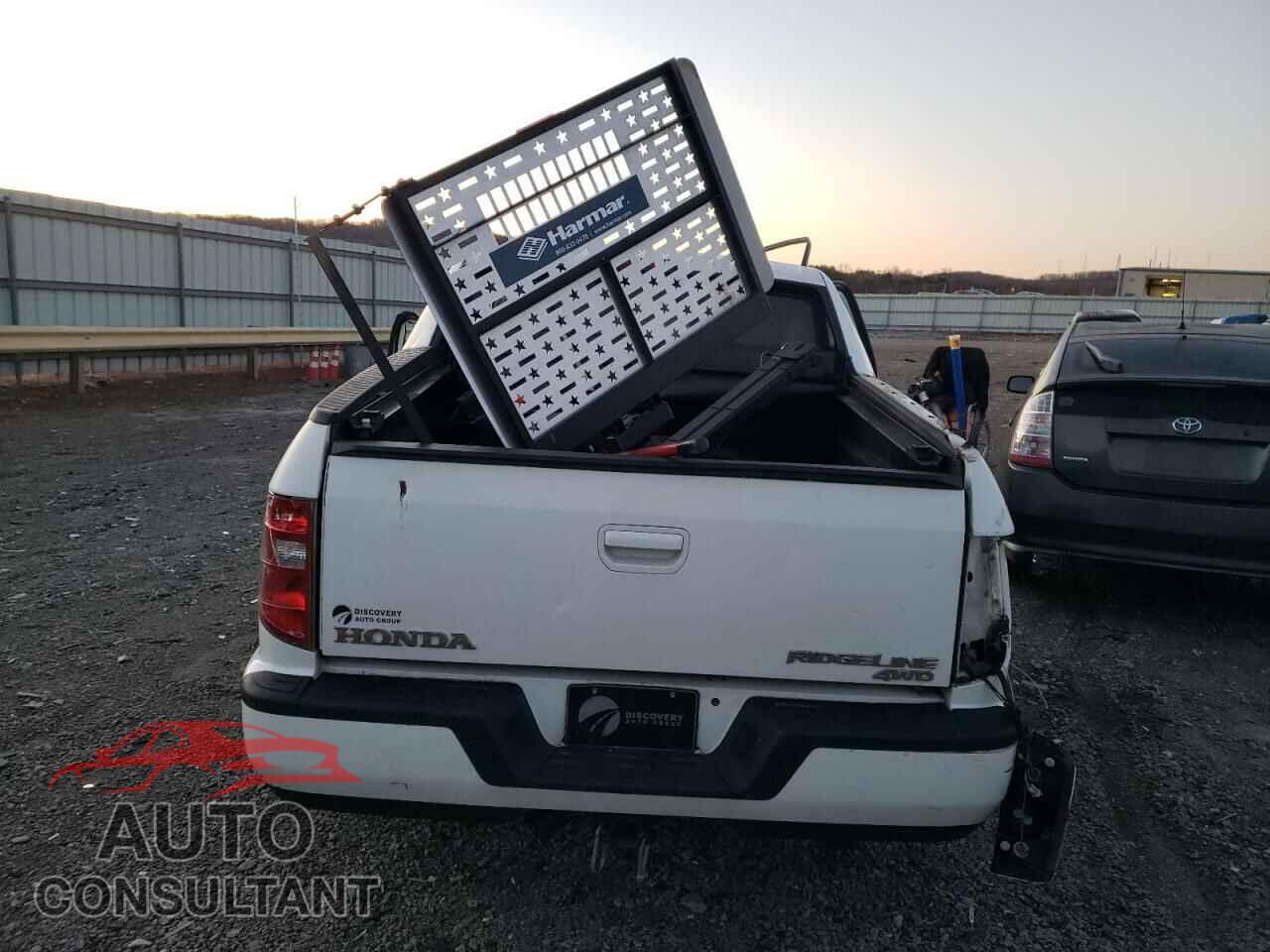 HONDA RIDGELINE 2011 - 5FPYK1F56BB005818