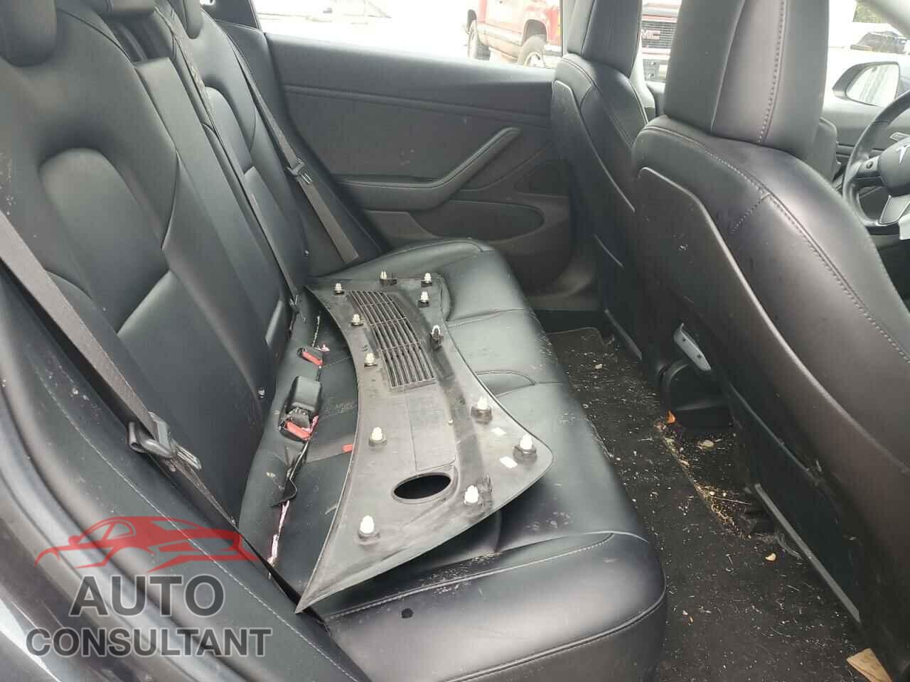 TESLA MODEL 3 2018 - 5YJ3E1EA2JF056885
