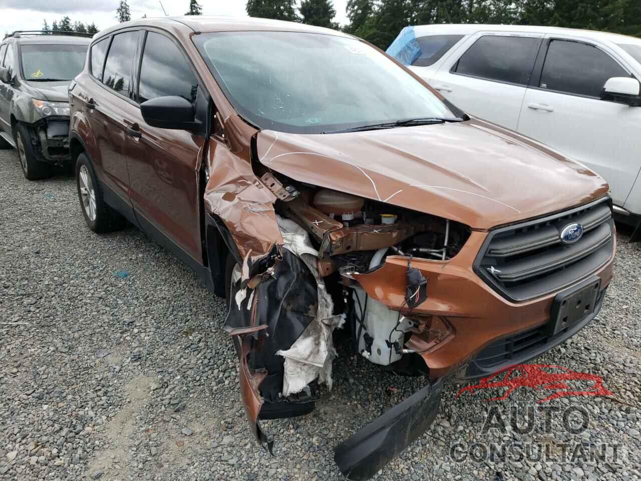 FORD ESCAPE 2017 - 1FMCU0F7XHUA28264