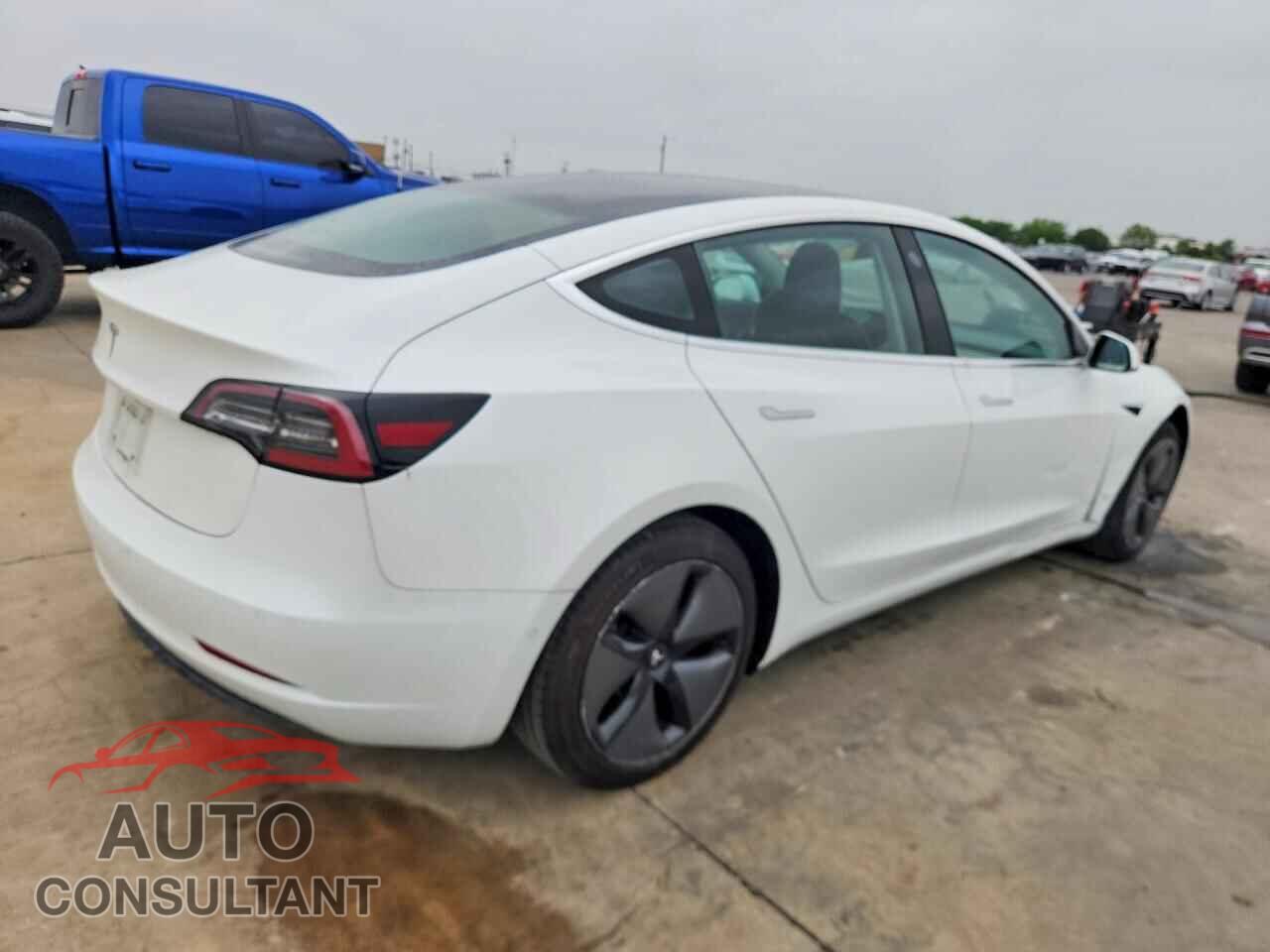 TESLA MODEL 3 2018 - 5YJ3E1EA5JF161808