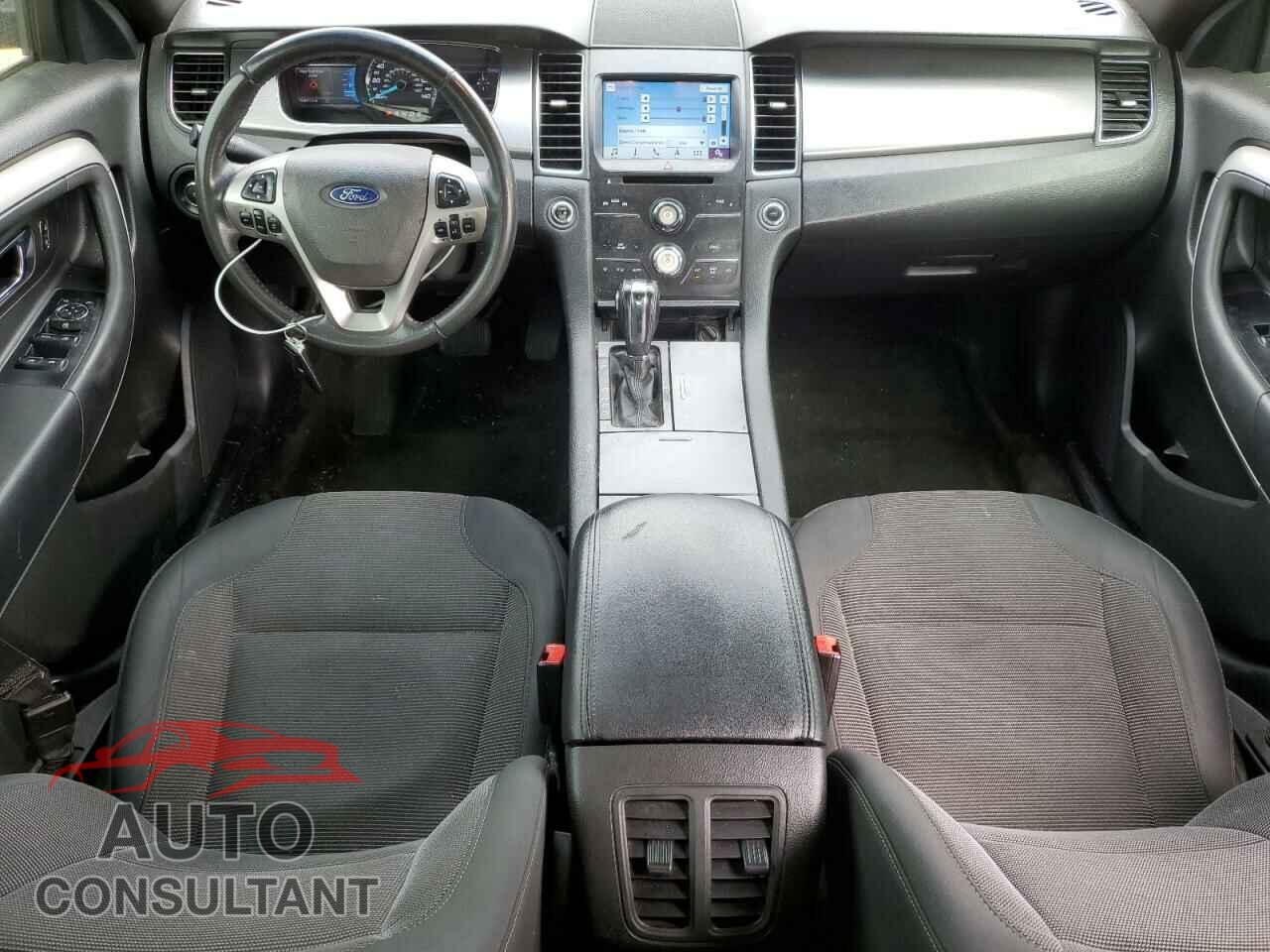 FORD TAURUS 2016 - 1FAHP2E84GG141220