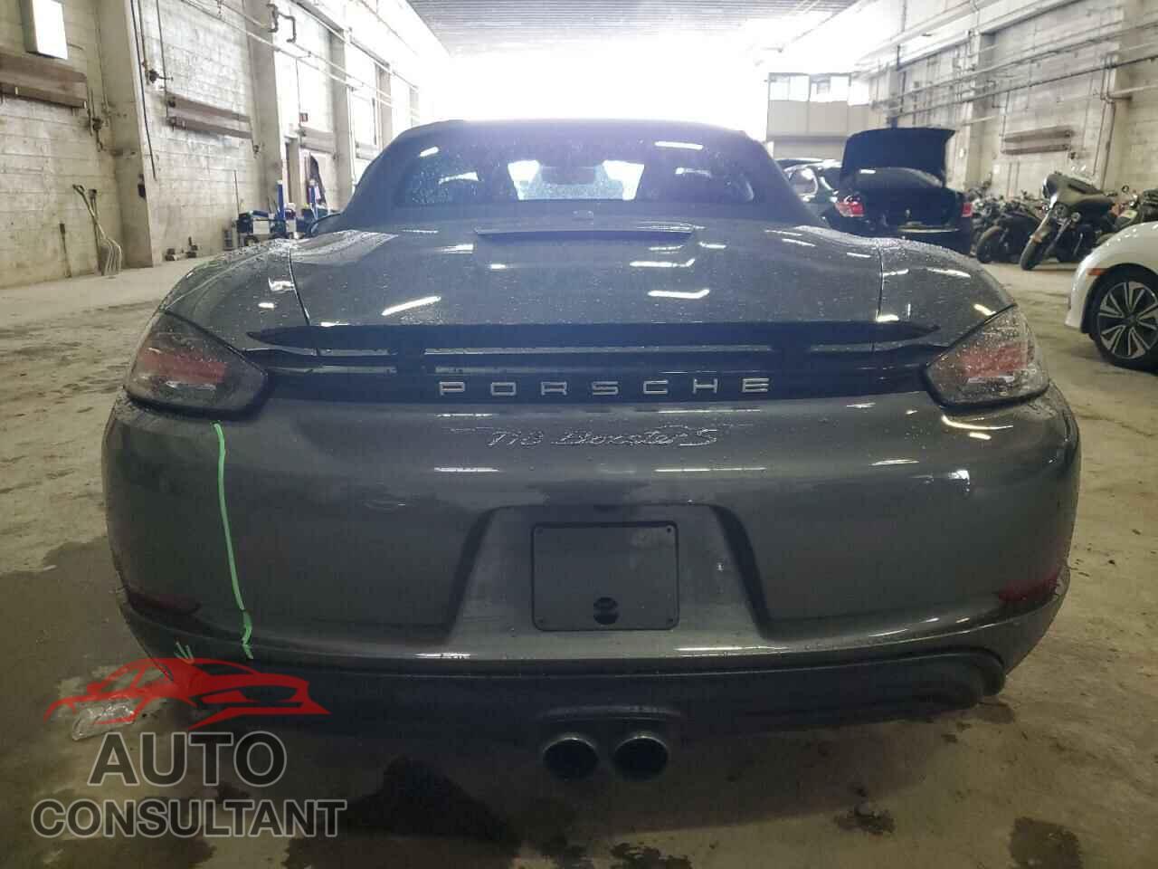 PORSCHE BOXSTER 2018 - WP0CB2A81JS228165