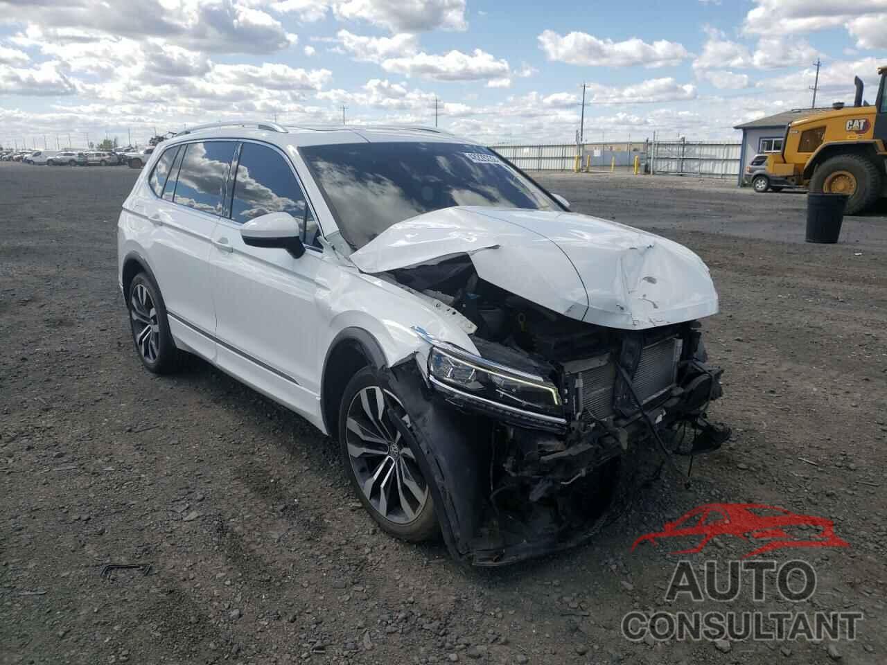 VOLKSWAGEN TIGUAN 2018 - 3VV4B7AX3JM132833