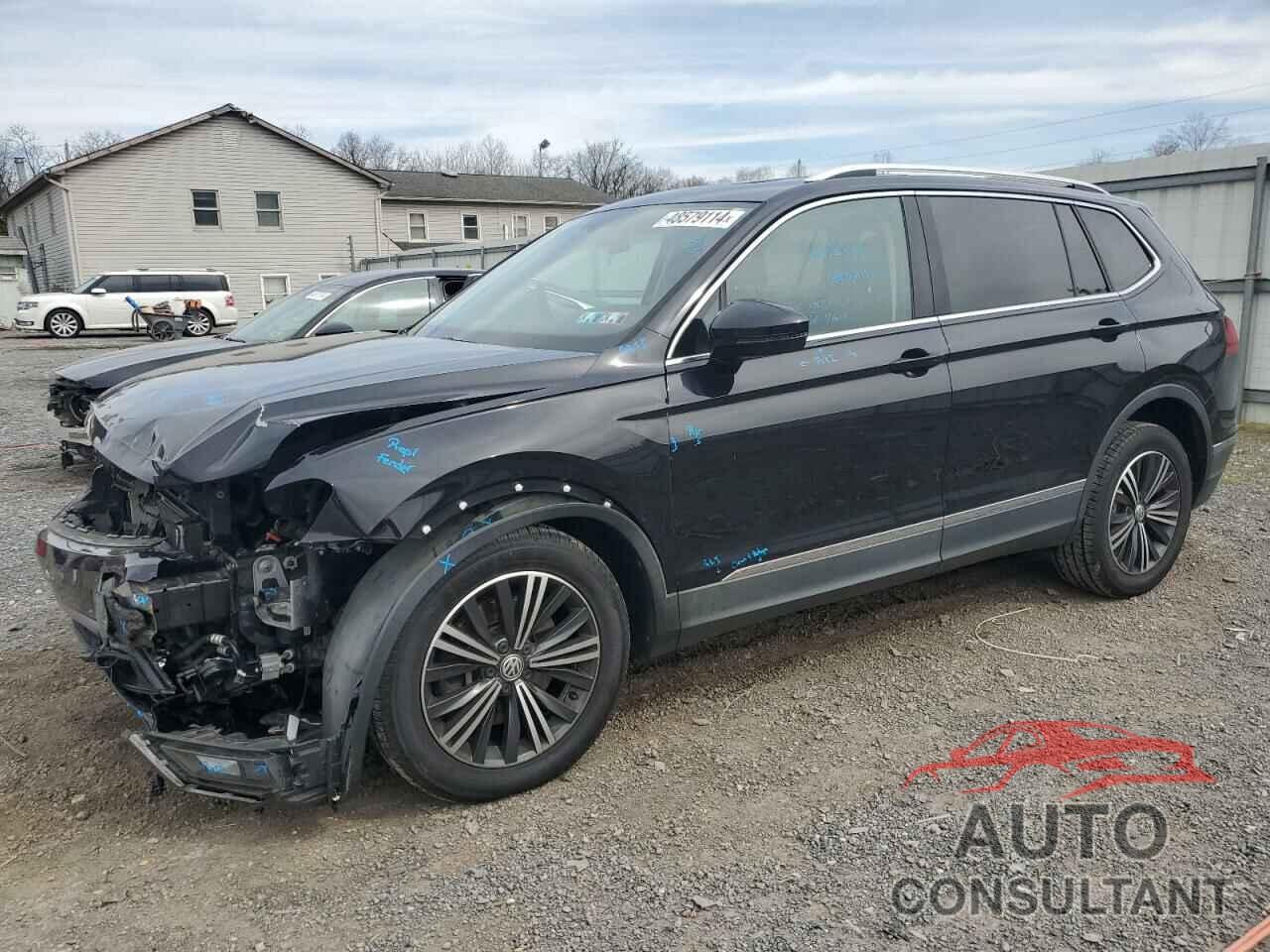 VOLKSWAGEN TIGUAN 2018 - 3VV2B7AX5JM041960