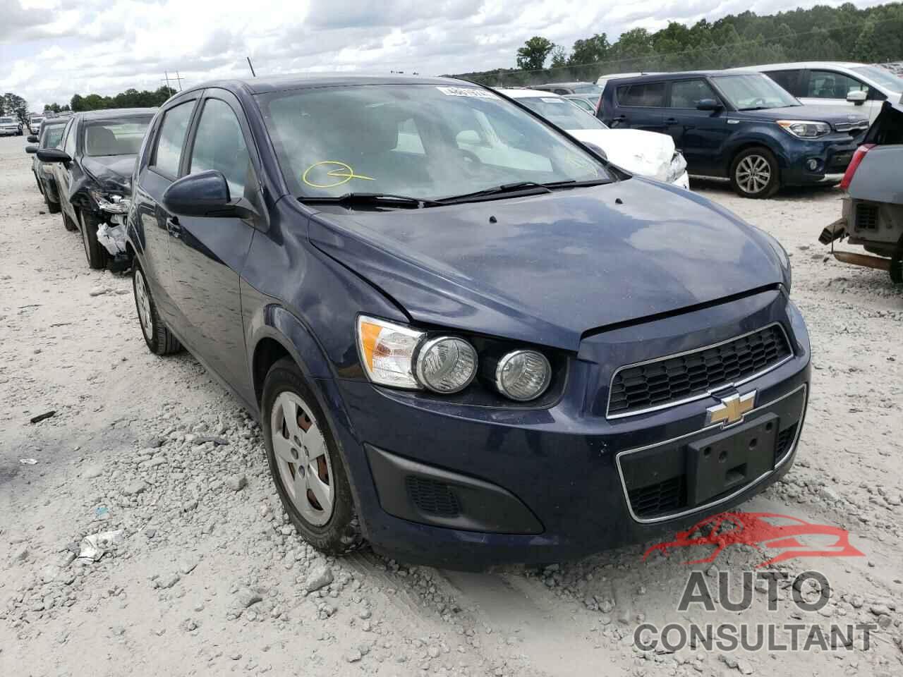 CHEVROLET SONIC 2016 - 1G1JA6SH5G4119987