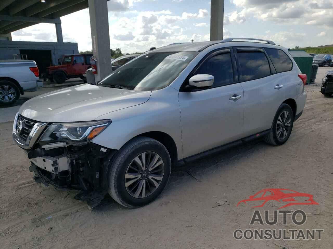 NISSAN PATHFINDER 2017 - 5N1DR2MM6HC693551