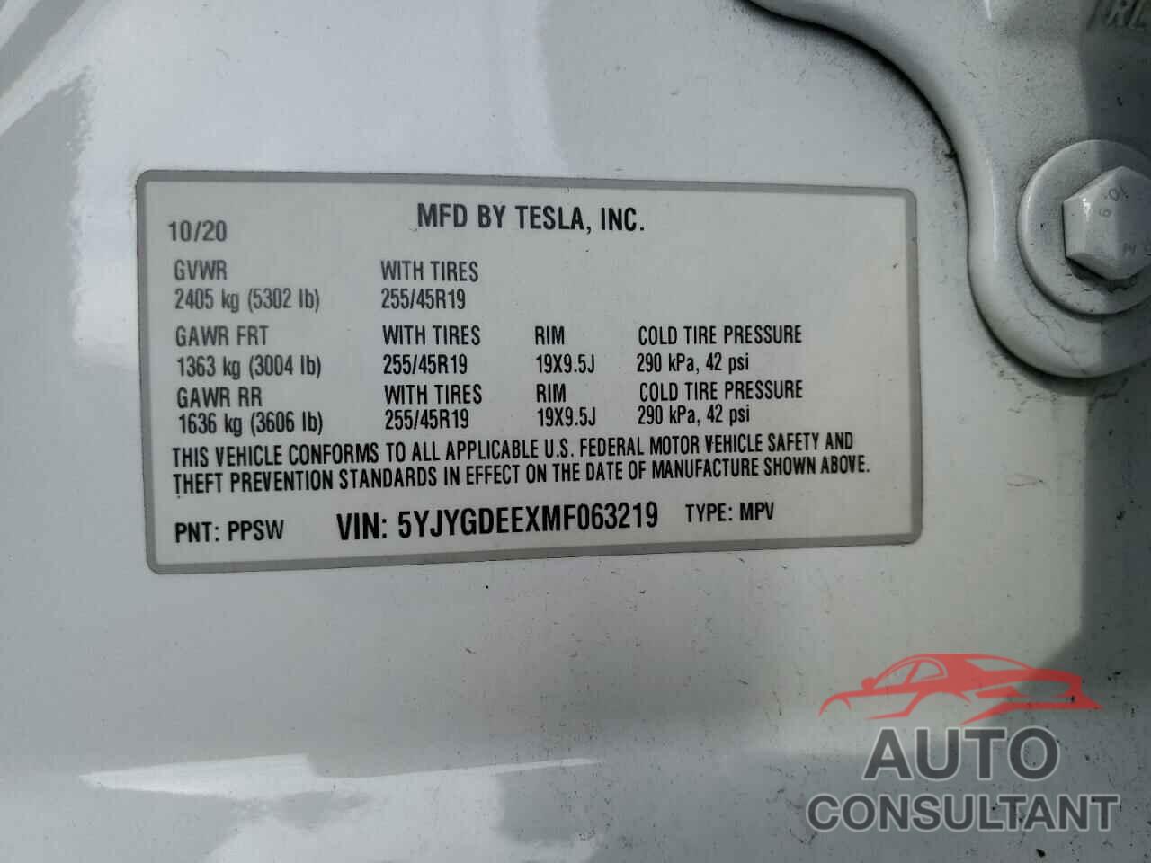 TESLA MODEL Y 2021 - 5YJYGDEEXMF063219