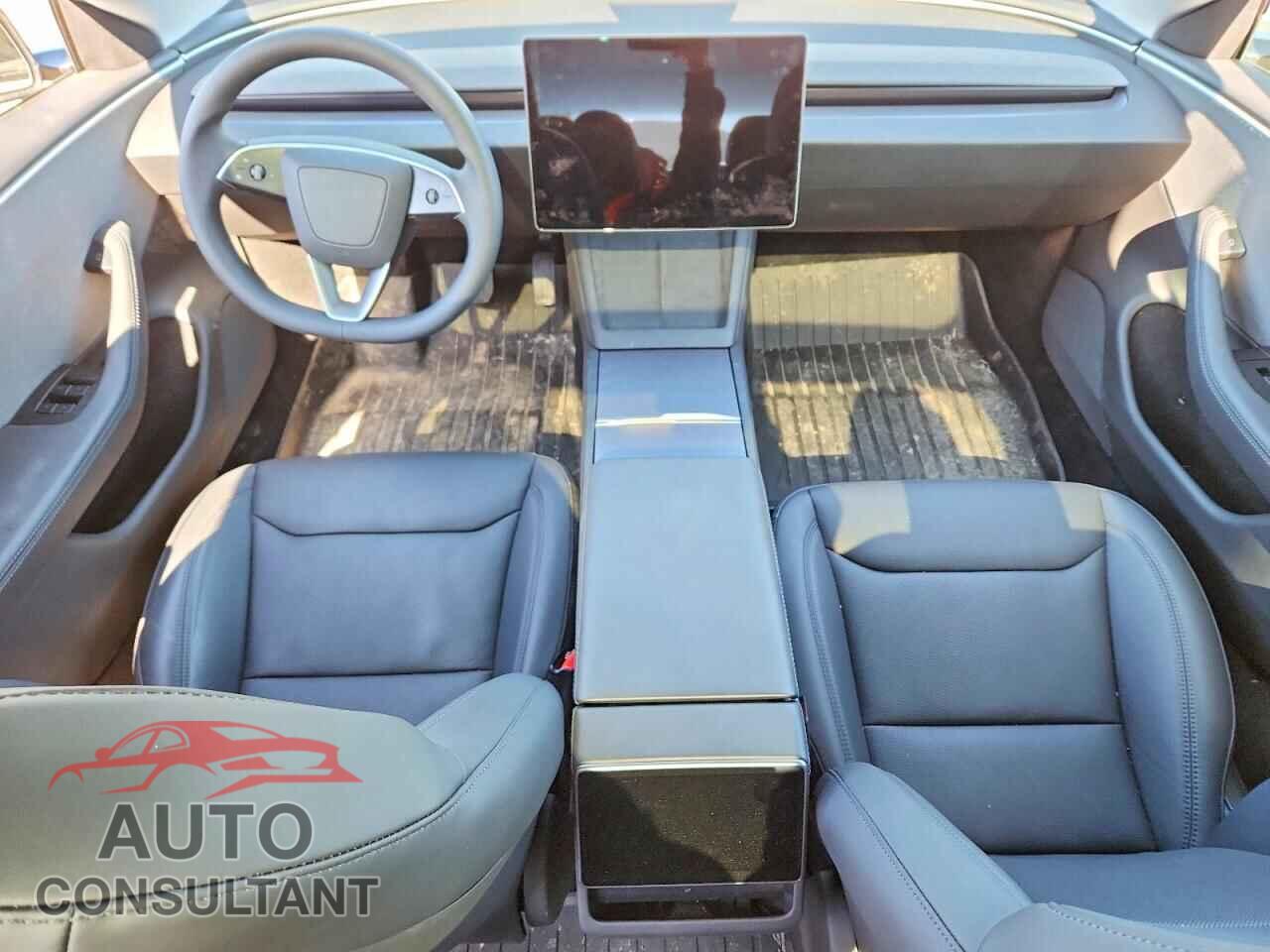 TESLA MODEL 3 2026 - 5YJ3E1EA4TF117544