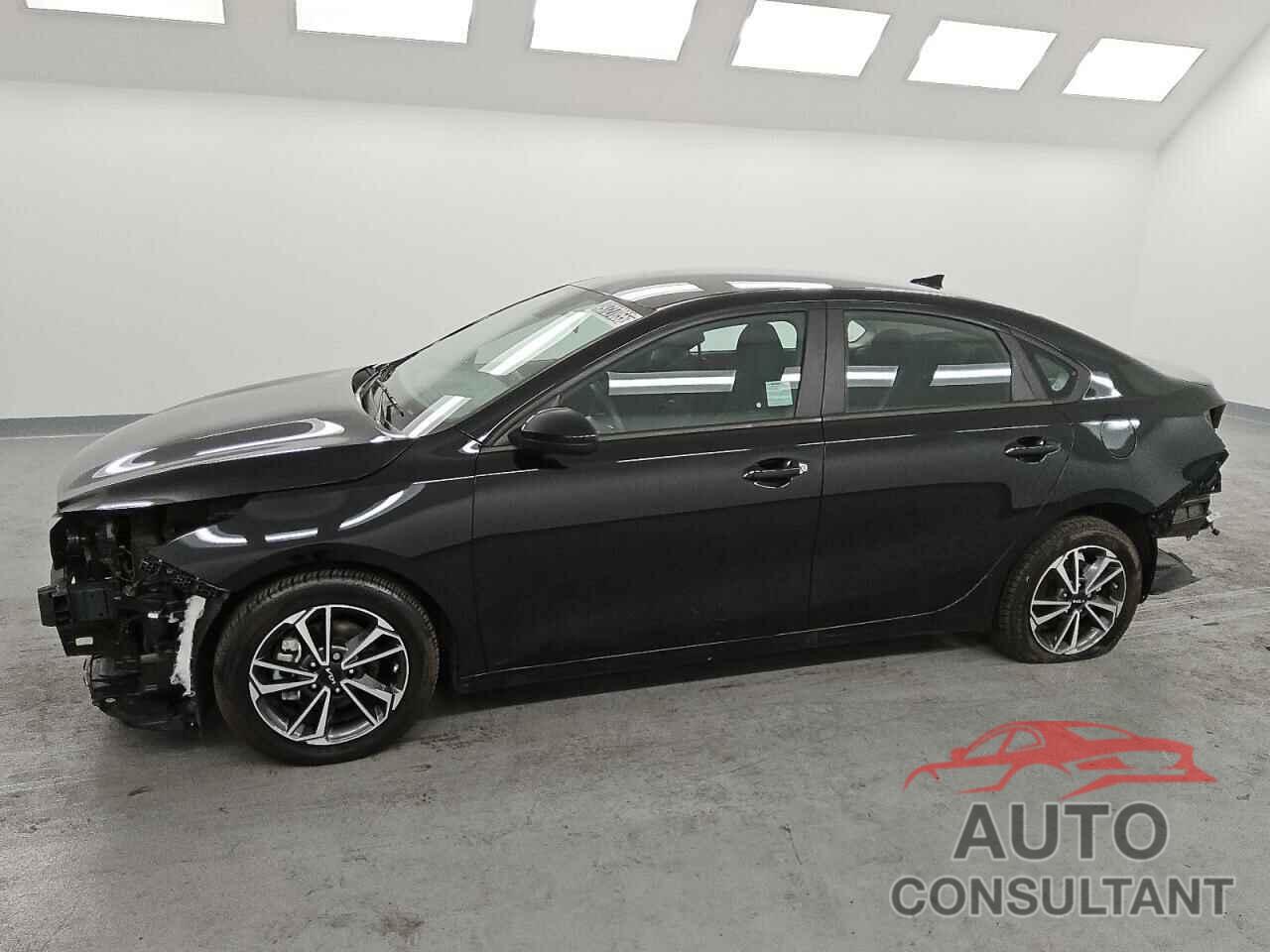 KIA FORTE 2023 - 3KPF24AD2PE508517