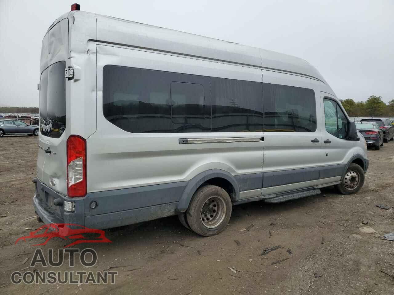 FORD TRANSIT 2015 - 1FBVU4XG3FKA36240