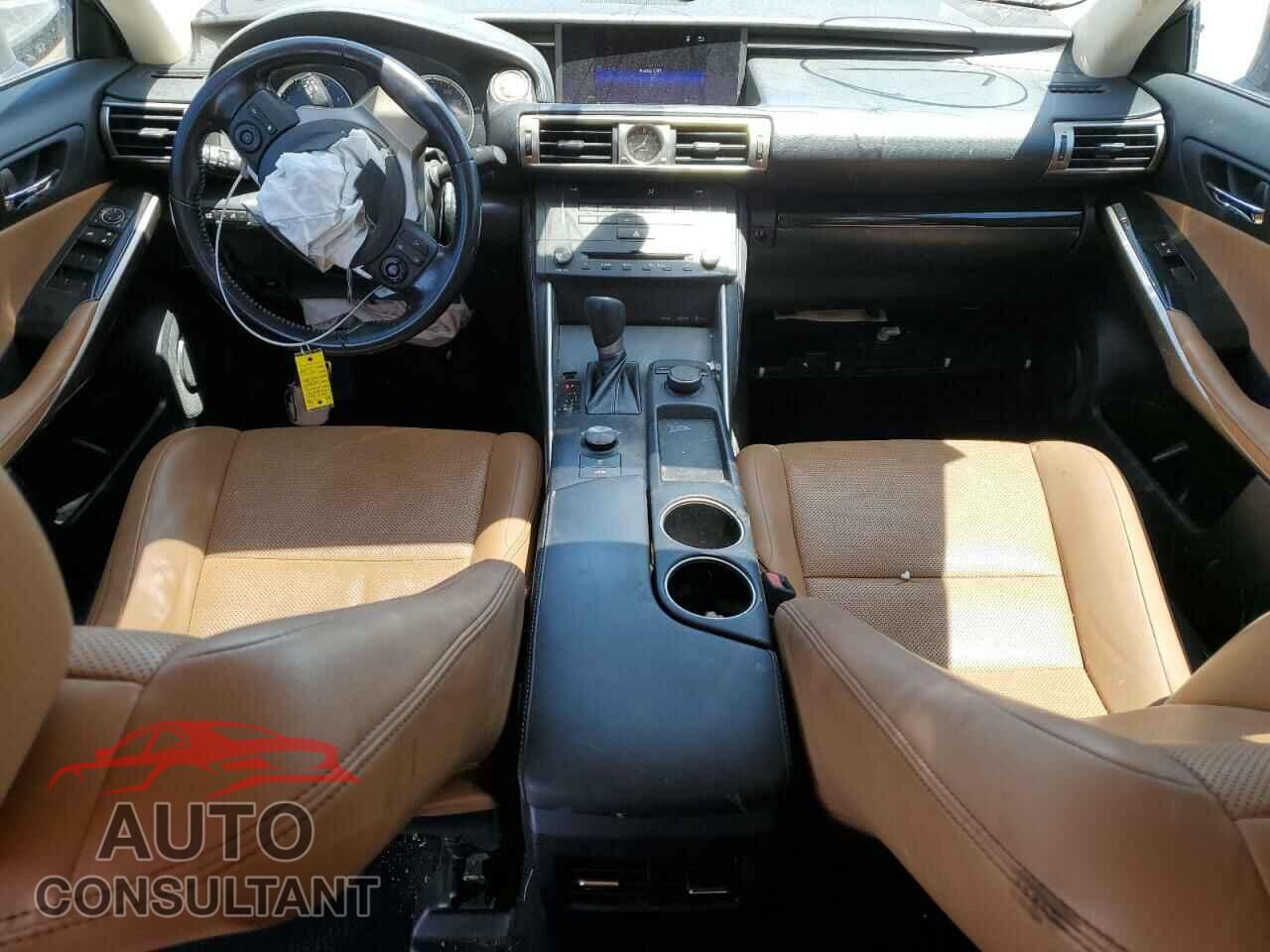 LEXUS IS 2016 - JTHBA1D20G5012068