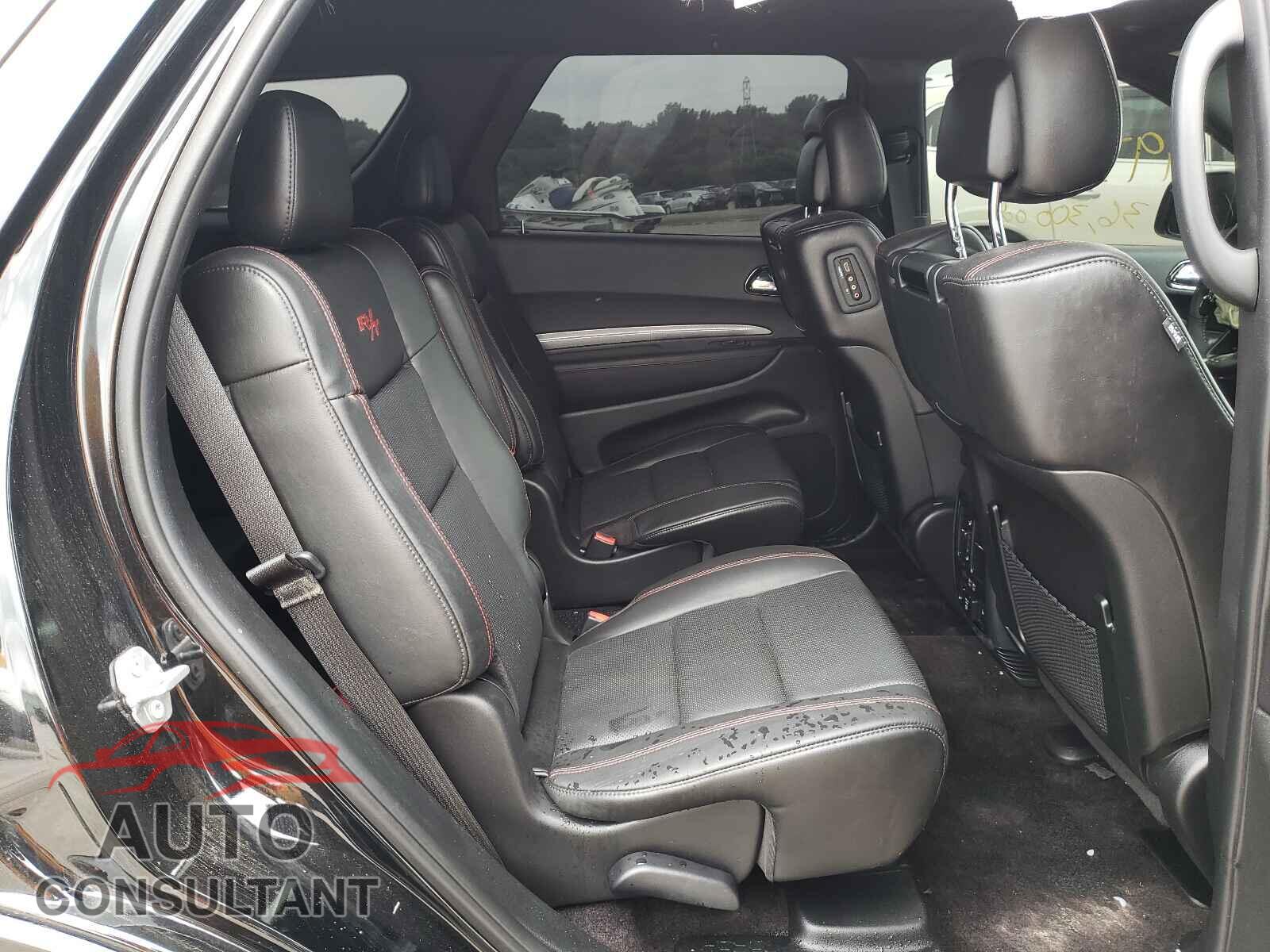 DODGE DURANGO 2018 - 1C4SDJCTXJC443331