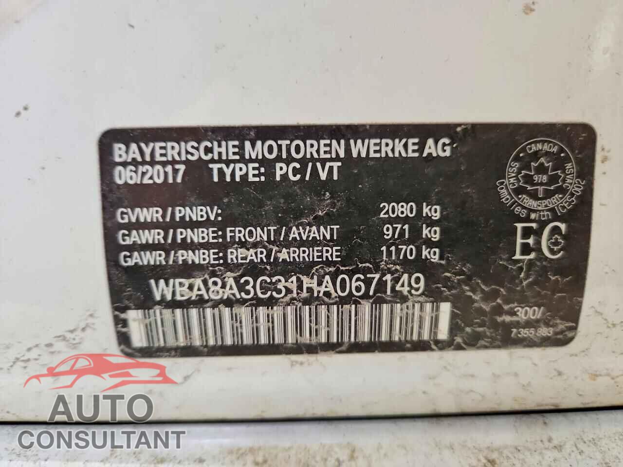 BMW 3 SERIES 2017 - WBA8A3C31HA067149