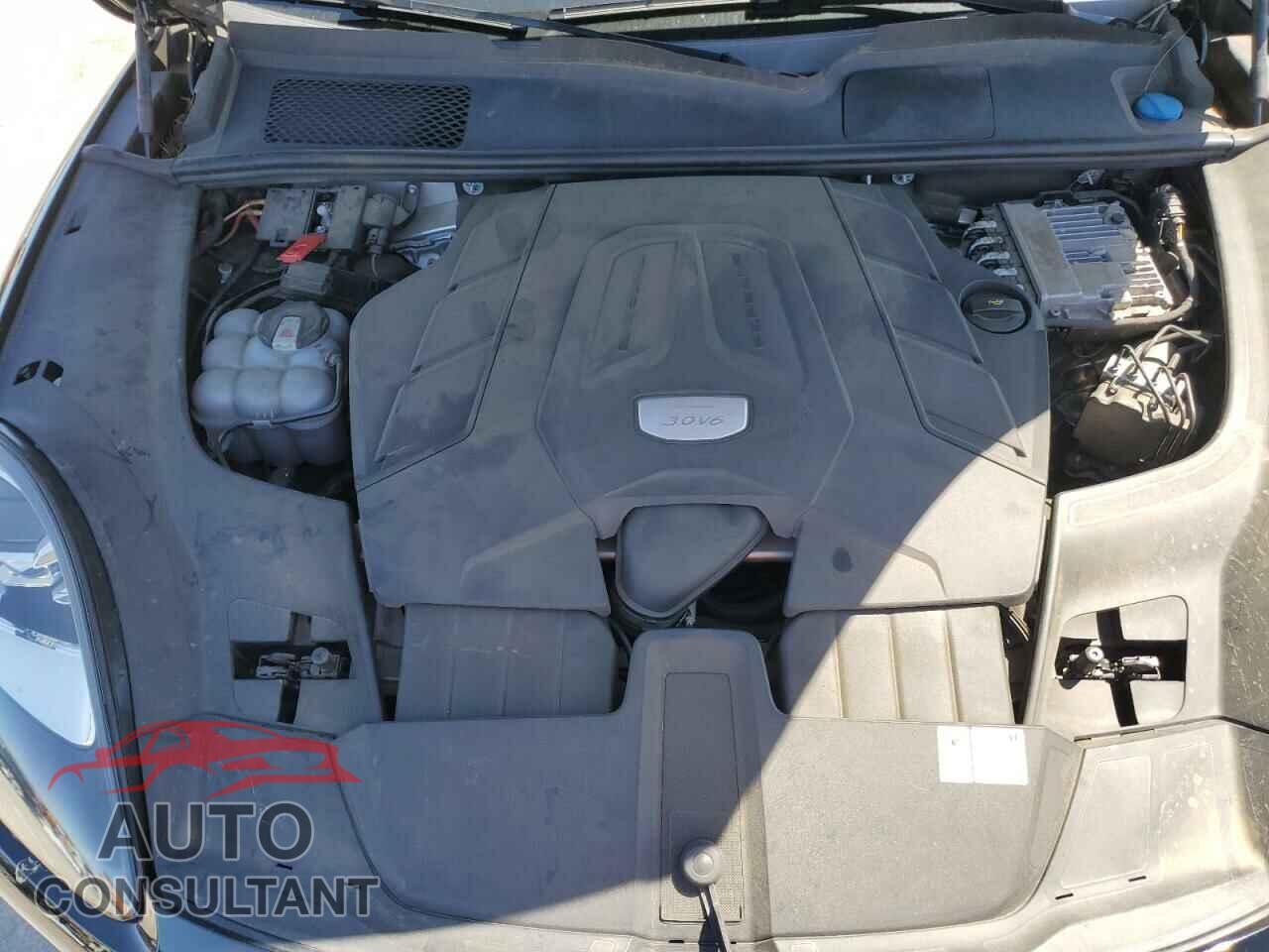 PORSCHE CAYENNE 2019 - WP1AA2AY2KDA04661