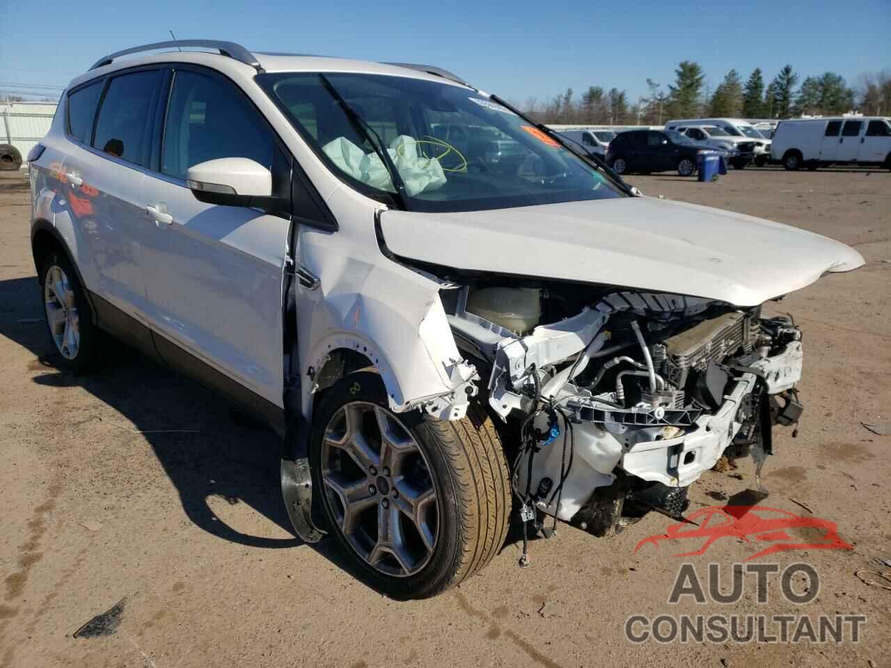 FORD ESCAPE 2019 - 1FMCU9J9XKUB92926