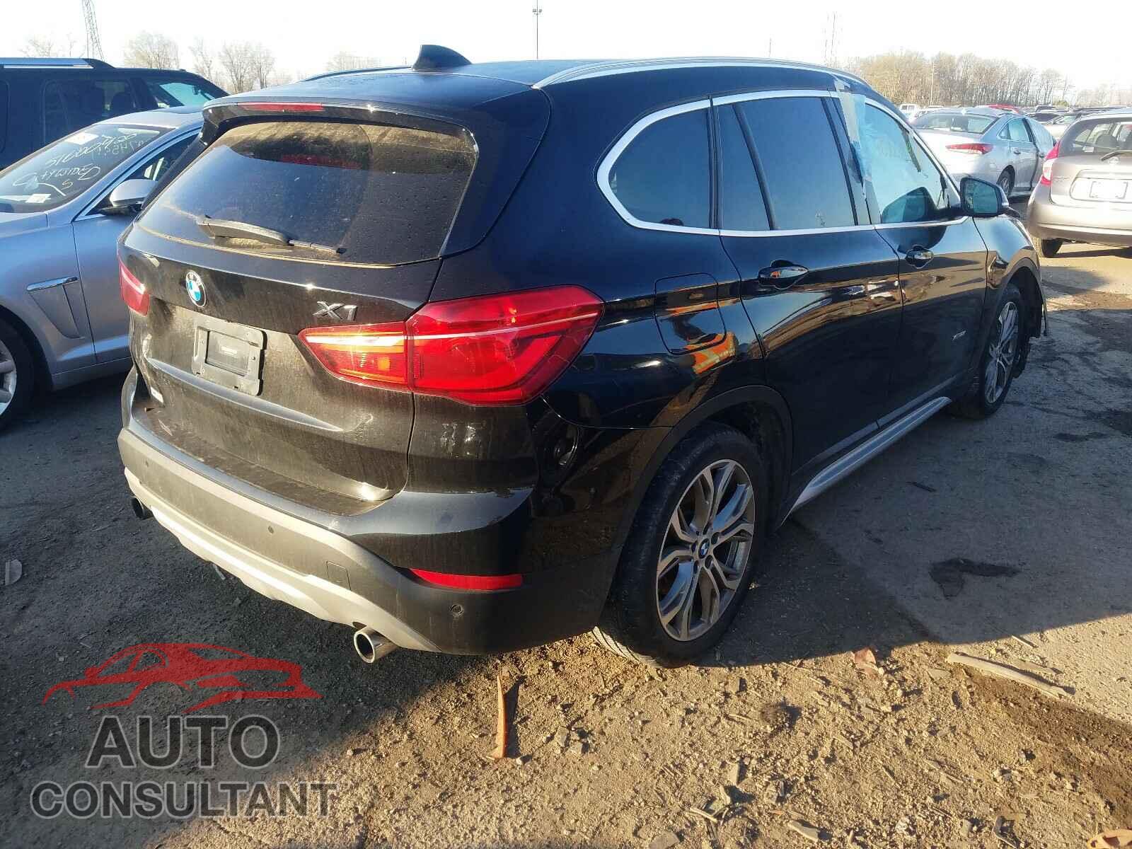BMW X1 2016 - WBXHT3C30GP885032