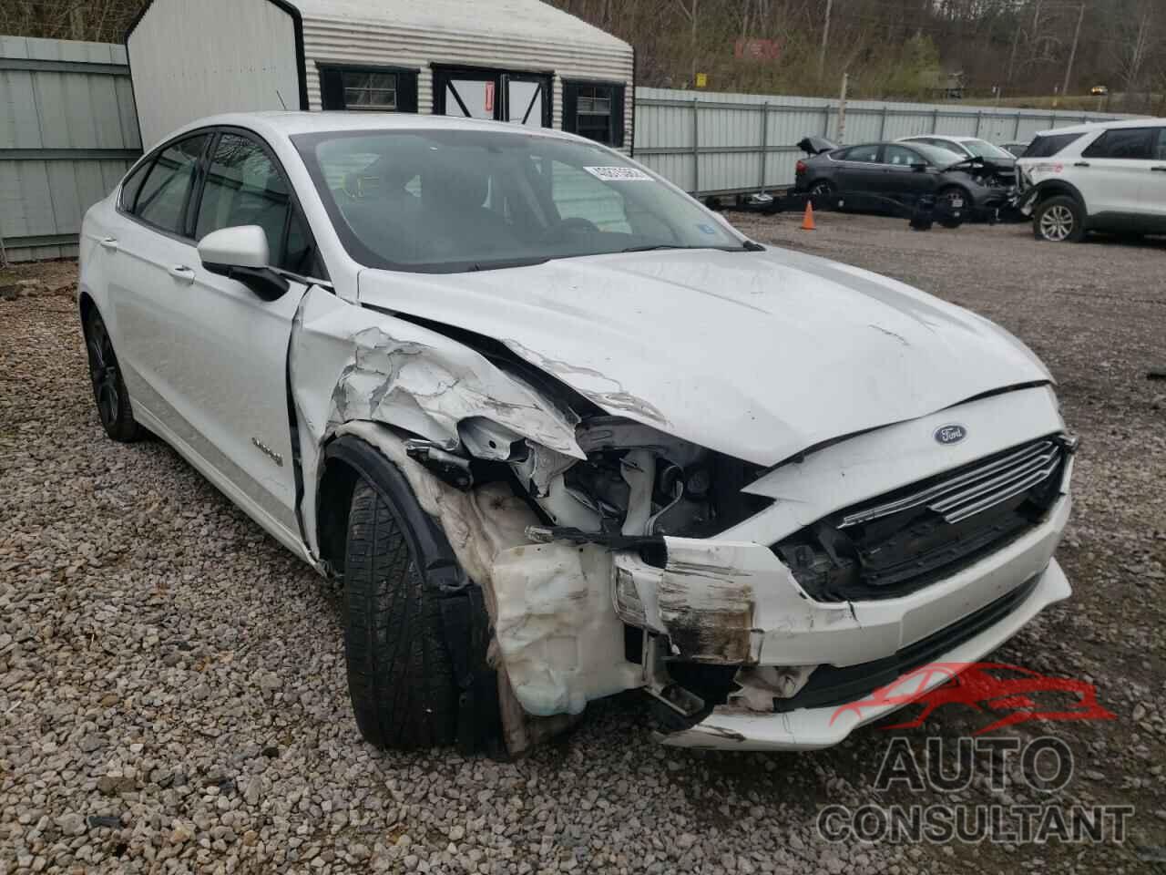 FORD FUSION 2018 - 3FA6P0LU7JR139103