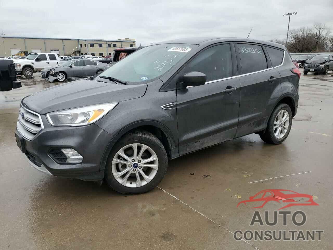 FORD ESCAPE 2019 - 1FMCU0GD4KUC57826