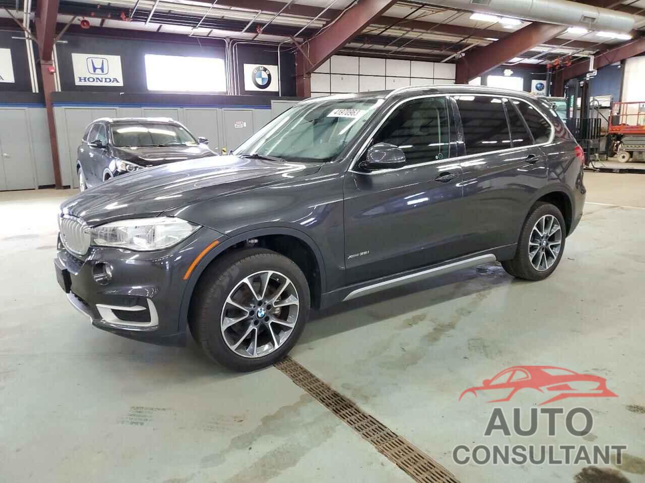 BMW X5 2018 - 5UXKR0C53J0X89346