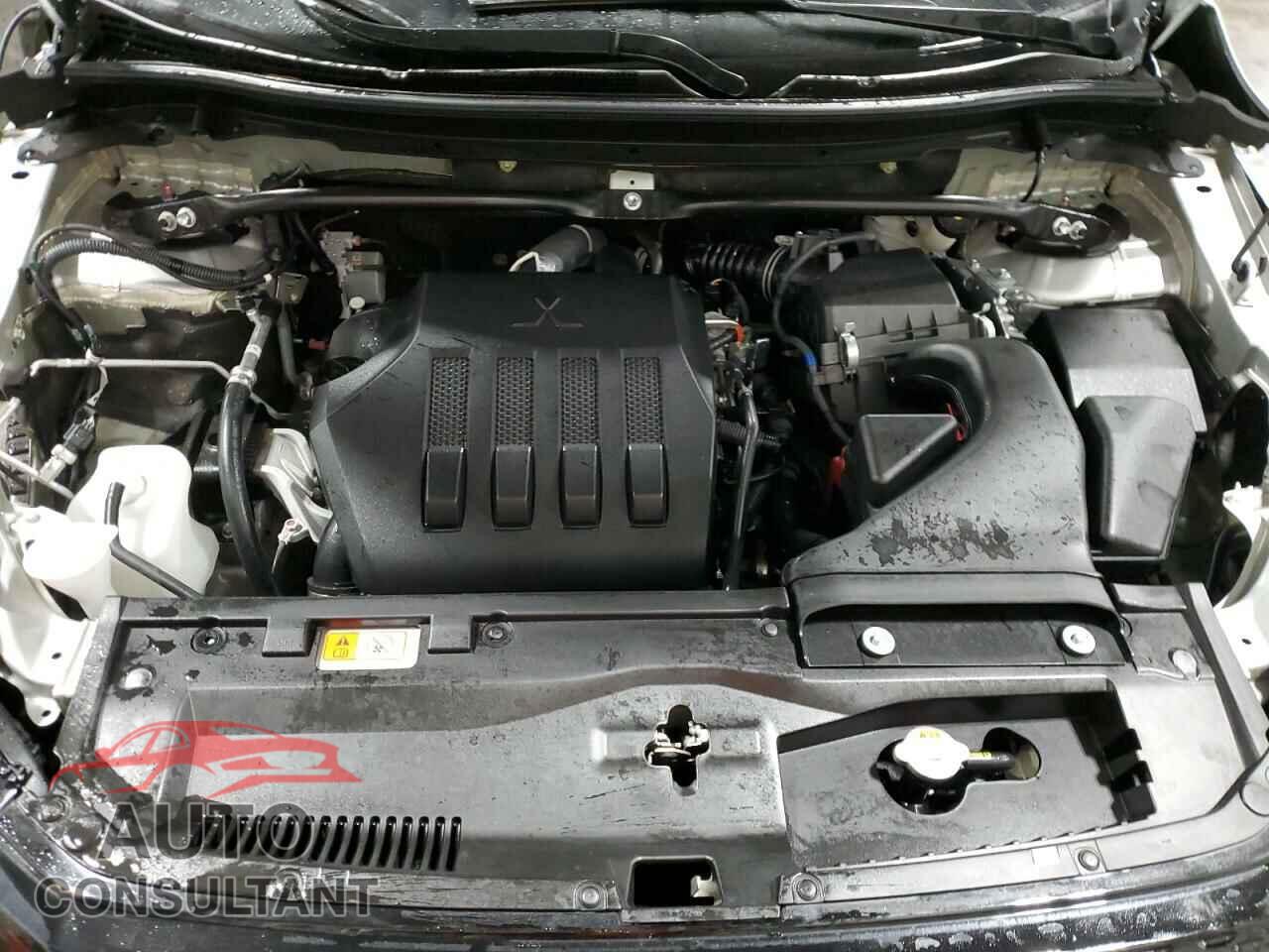 MITSUBISHI ECLIPSE 2022 - JA4ATWAA3NZ059255