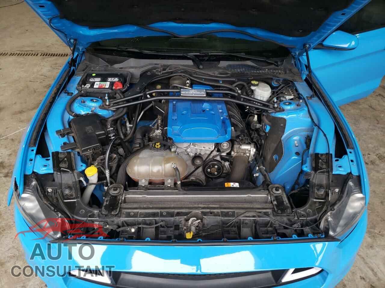 FORD MUSTANG 2017 - 1FA6P8THXH5211166