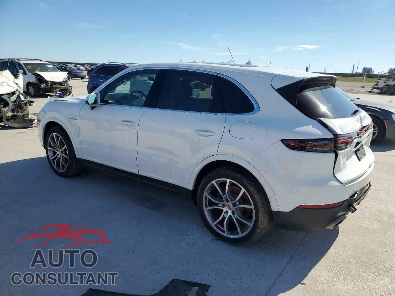 PORSCHE CAYENNE 2023 - WP1AE2AY9PDA12901
