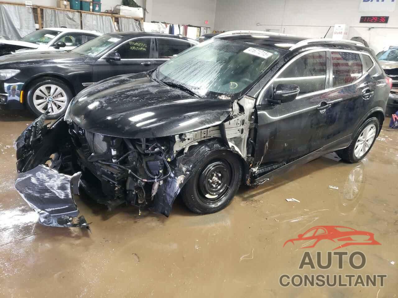NISSAN ROGUE 2018 - JN1BJ1CP9JW153837