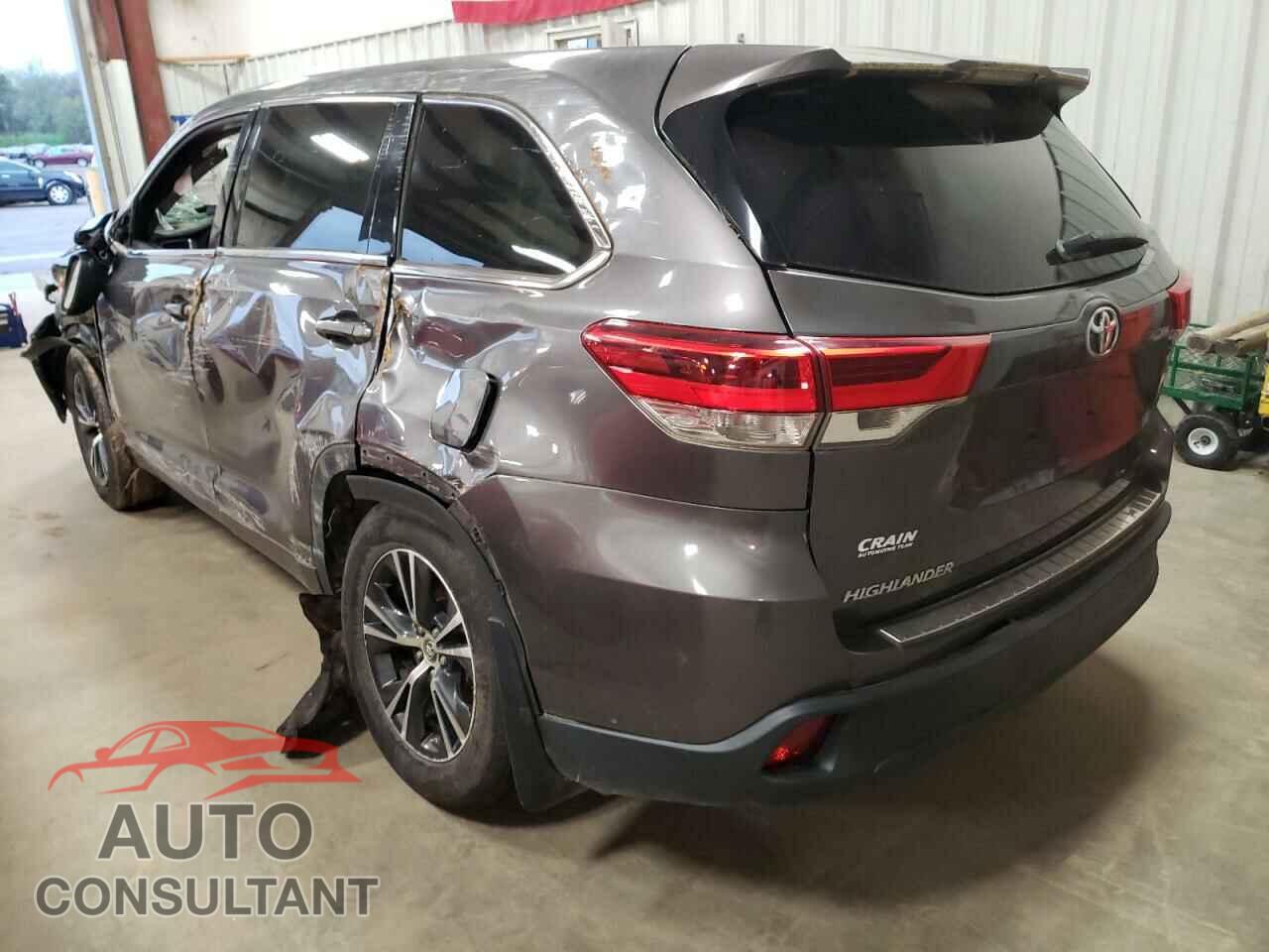 TOYOTA HIGHLANDER 2017 - 5TDZARFH9HS030077