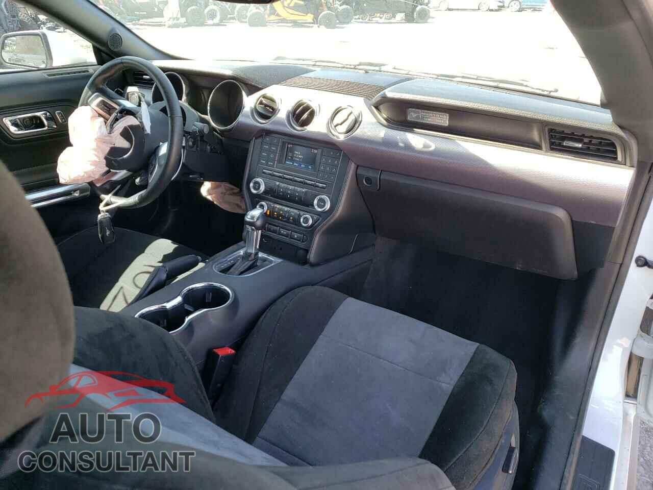 FORD MUSTANG 2016 - 1FA6P8CF6G5221237