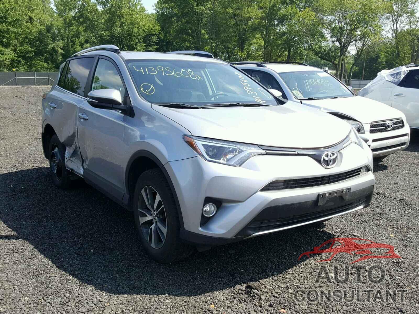 TOYOTA RAV4 XLE 2016 - 2T3RFREV9GW444417