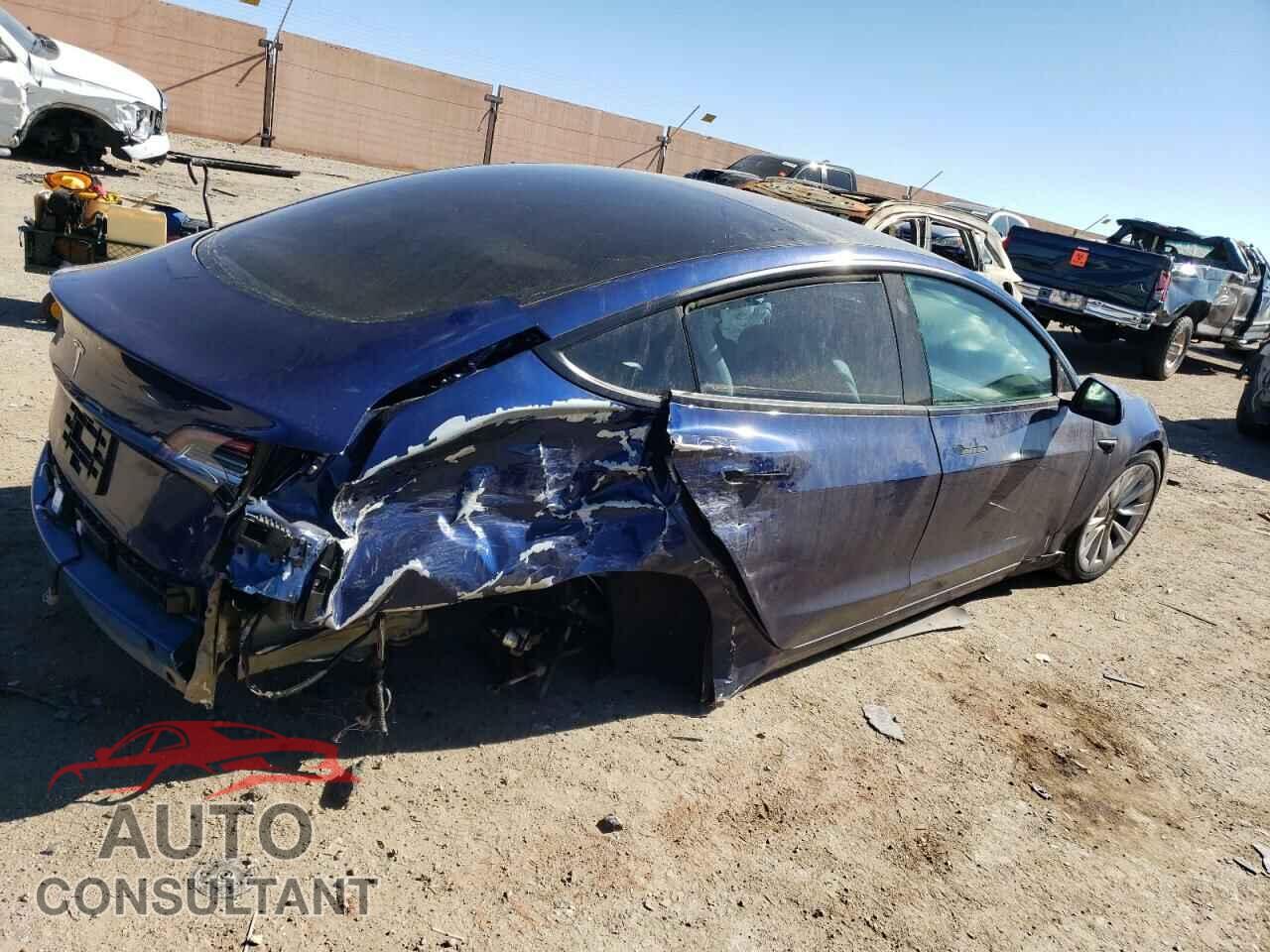 TESLA MODEL 3 2022 - 5YJ3E1EA6NF352448