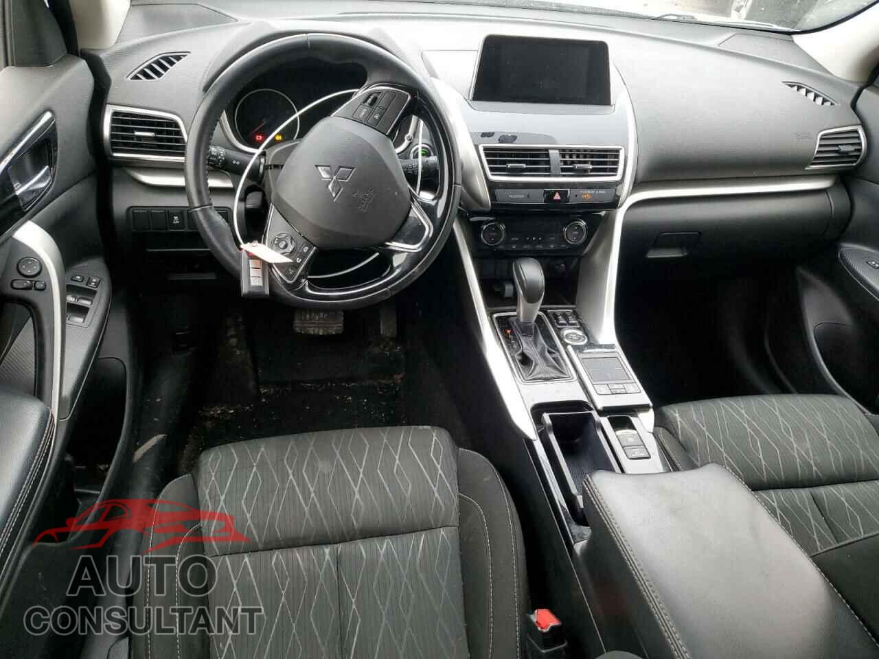 MITSUBISHI ECLIPSE 2019 - JA4AT5AA6KZ047297