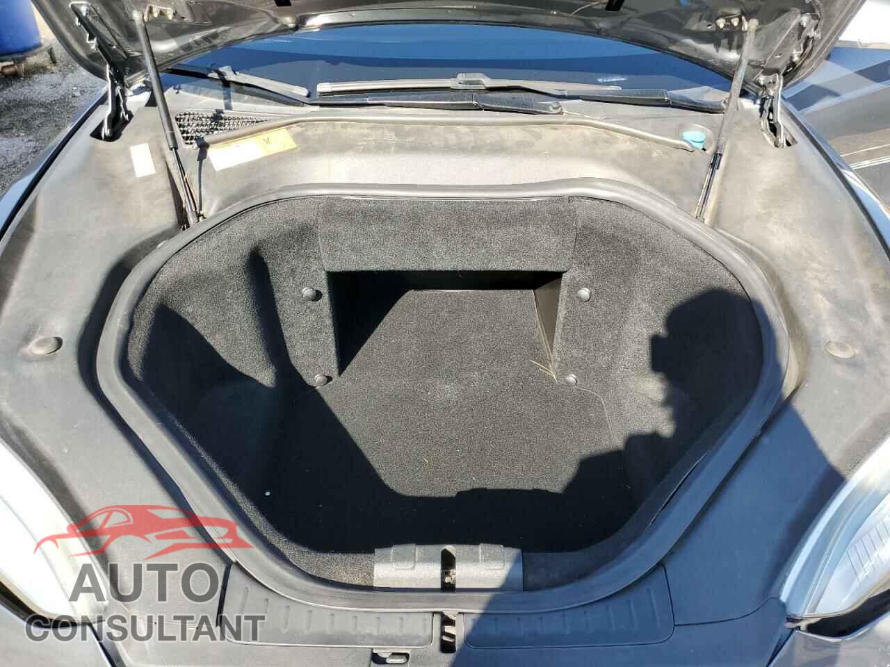 TESLA MODEL S 2013 - 5YJSA1DNXDFP27509