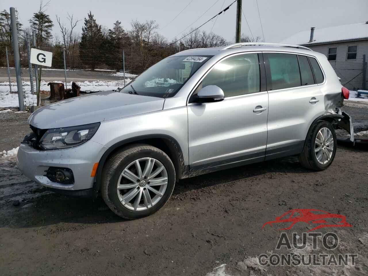 VOLKSWAGEN TIGUAN 2016 - WVGAV7AX4GW509327