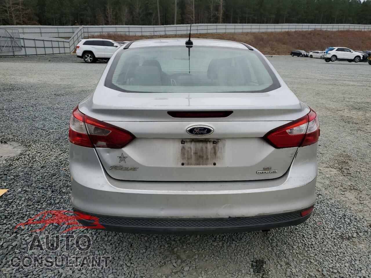 FORD FOCUS 2014 - 1FADP3F29EL435649