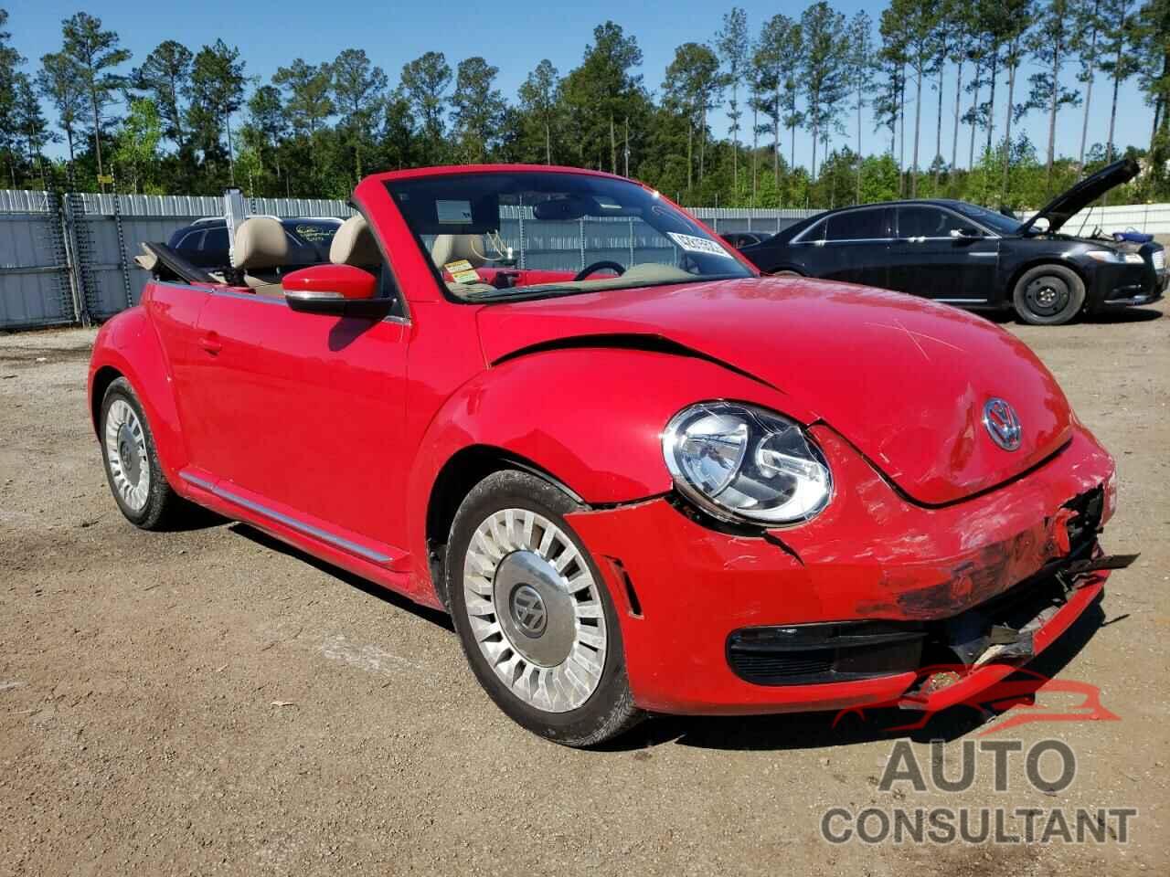 VOLKSWAGEN BEETLE 2015 - 3VW517AT9FM820844