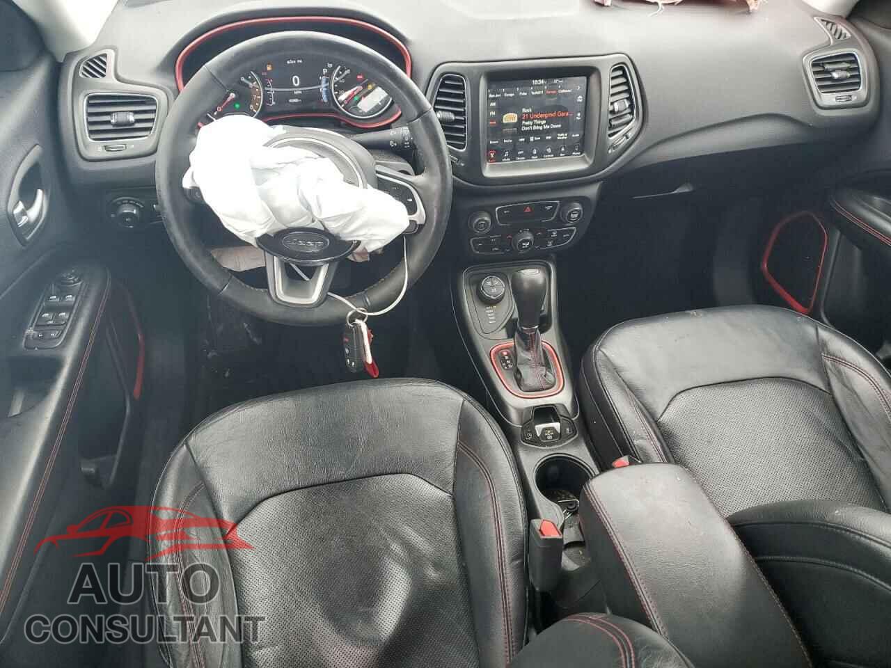 JEEP COMPASS 2017 - 3C4NJDDB5HT667425